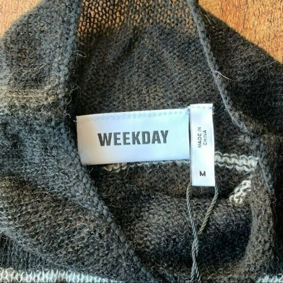 Weekday trinity sheer knitted jumper with high neck in black and white striped - Picture 5 of 9